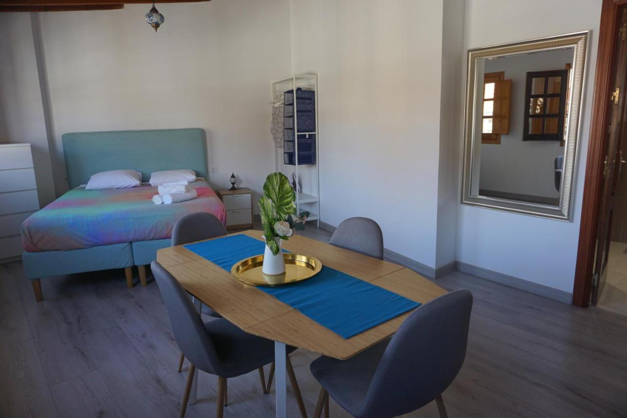 Apartamentos Mediterranea Centro Malaga Zewnętrze zdjęcie