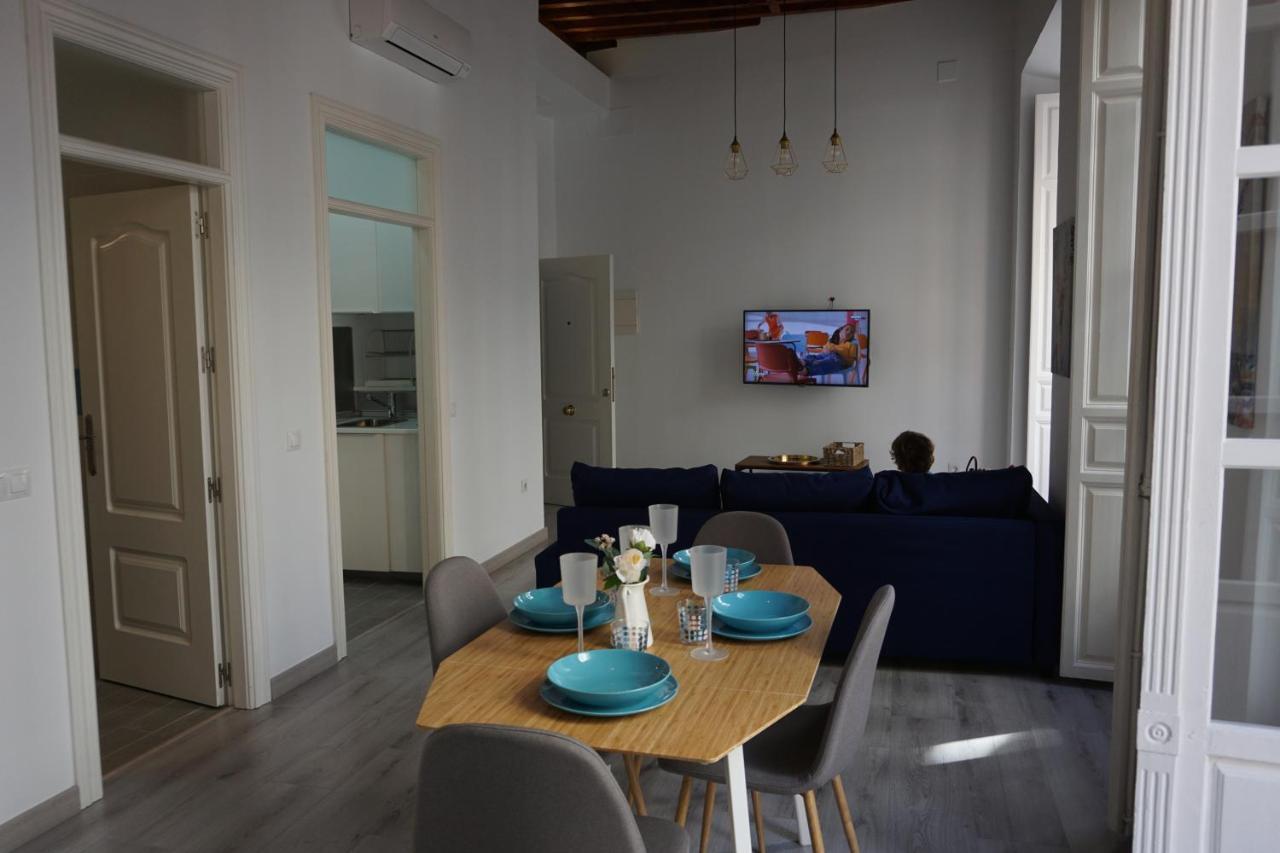 Apartamentos Mediterranea Centro Malaga Zewnętrze zdjęcie